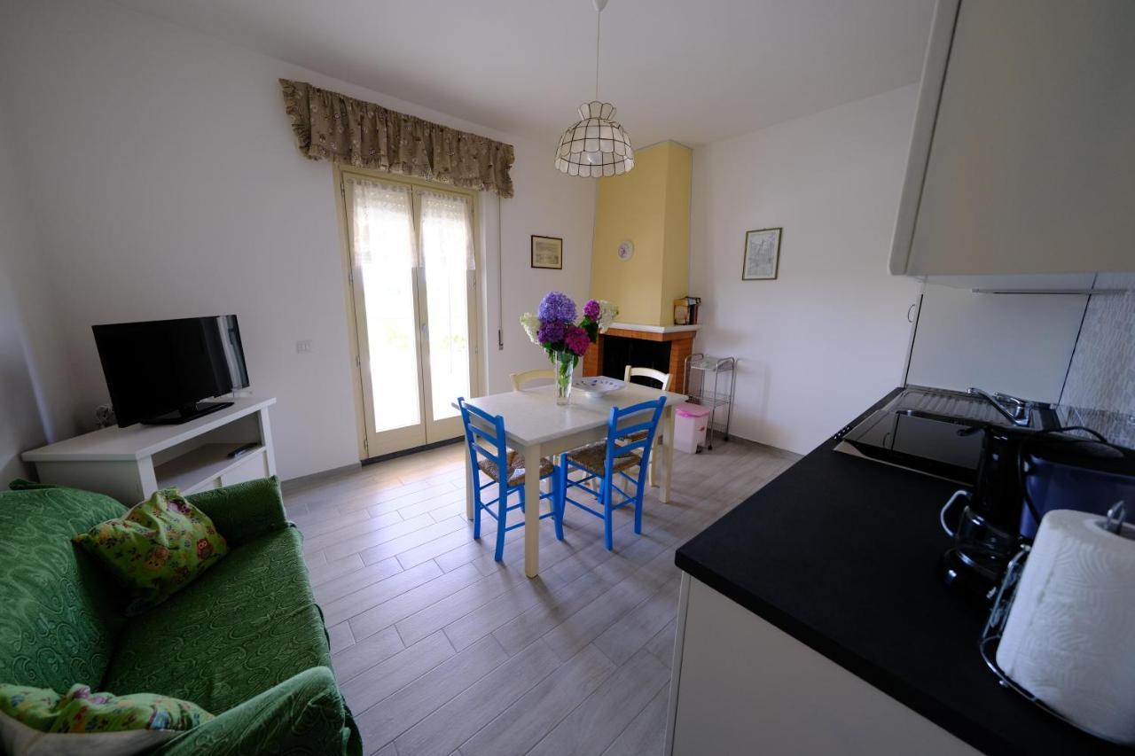 Agriturismo Casale Del Contadino Больсена Экстерьер фото